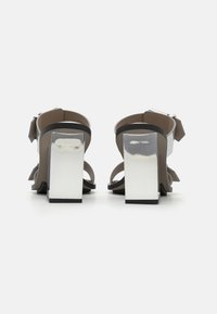 AllSaints CAMILLE - Ciabattine con tacco - grey