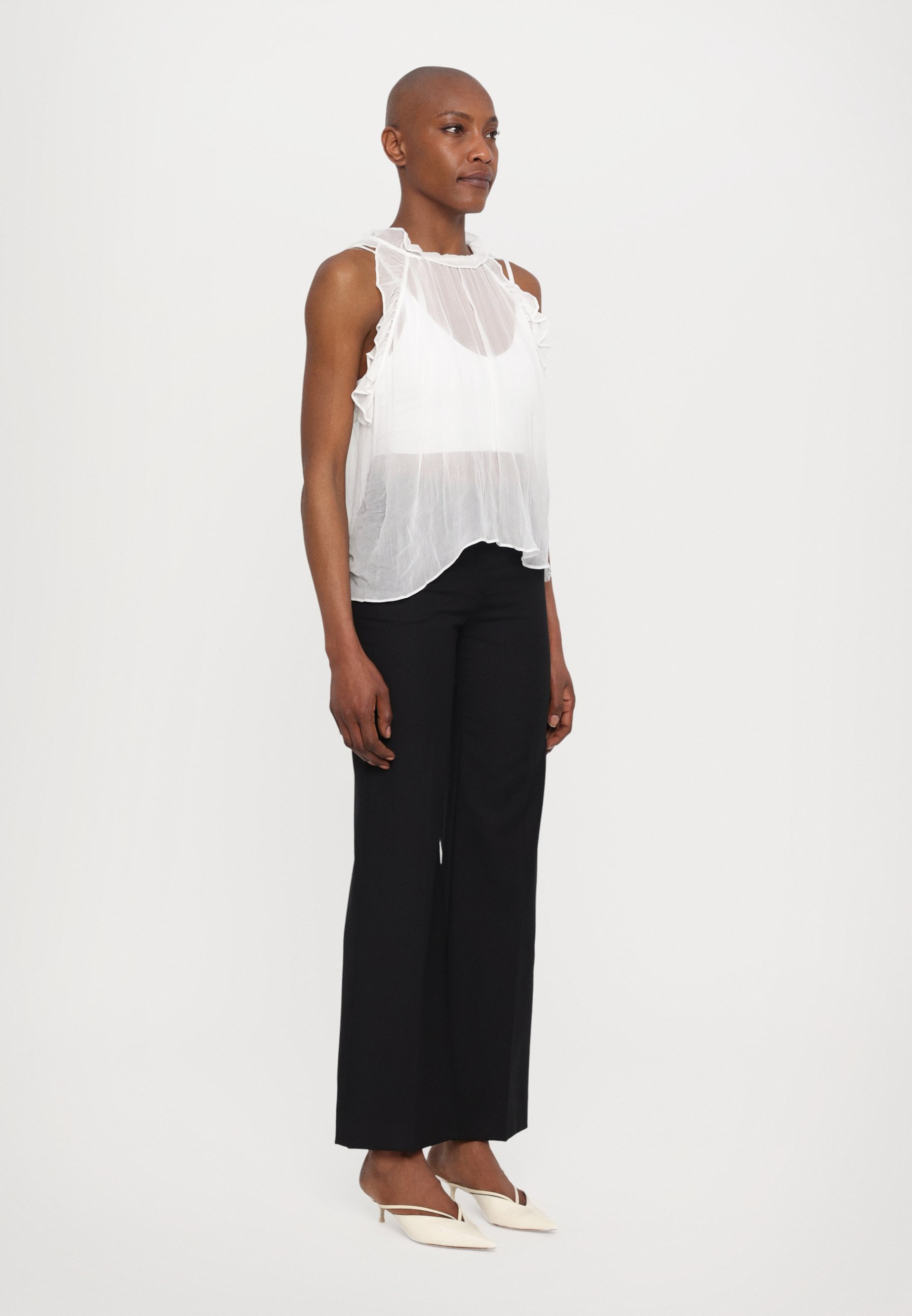 売れ筋商品|||デザイナーズリミックス Tシャツ レディース トップス IOLA - Top - cream DESIGNERS REMIX IOLA - Top - cream/off-white - Zalando.co.uk
