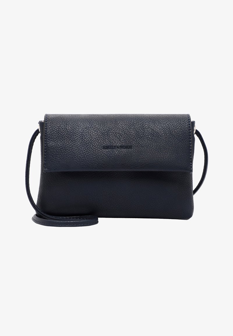 Bolso bandolera de cuero azul marino con superficie texturizada, cierre magnético y correa ajustable. Diseño minimalista y detalle del logo.