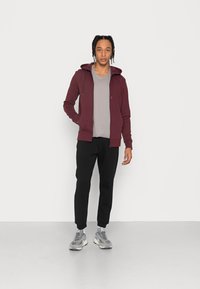 Replay T-shirt básica - warm grey
