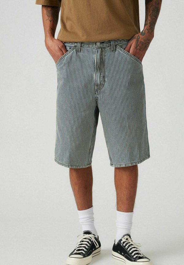 568™ LOOSE CARPENTER SHORTS - Jeans Shorts - aged rr stripe short