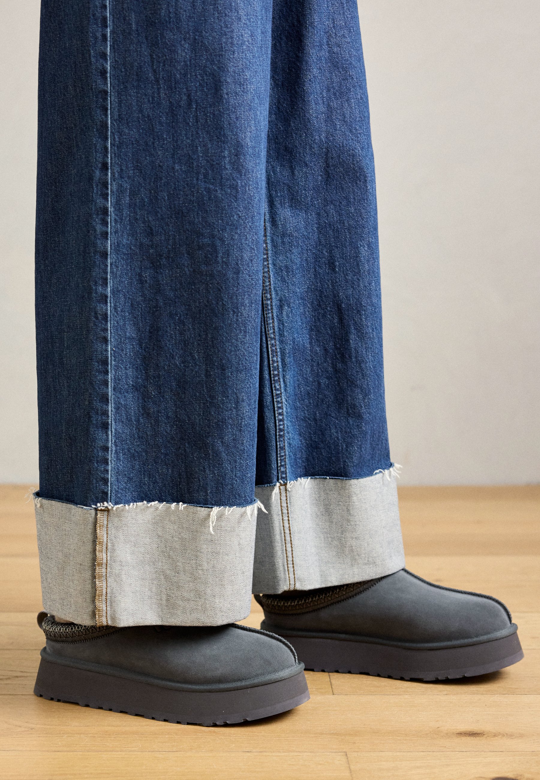 UGG TAZZ II - Clogs - obsidian/dark grey - Zalando