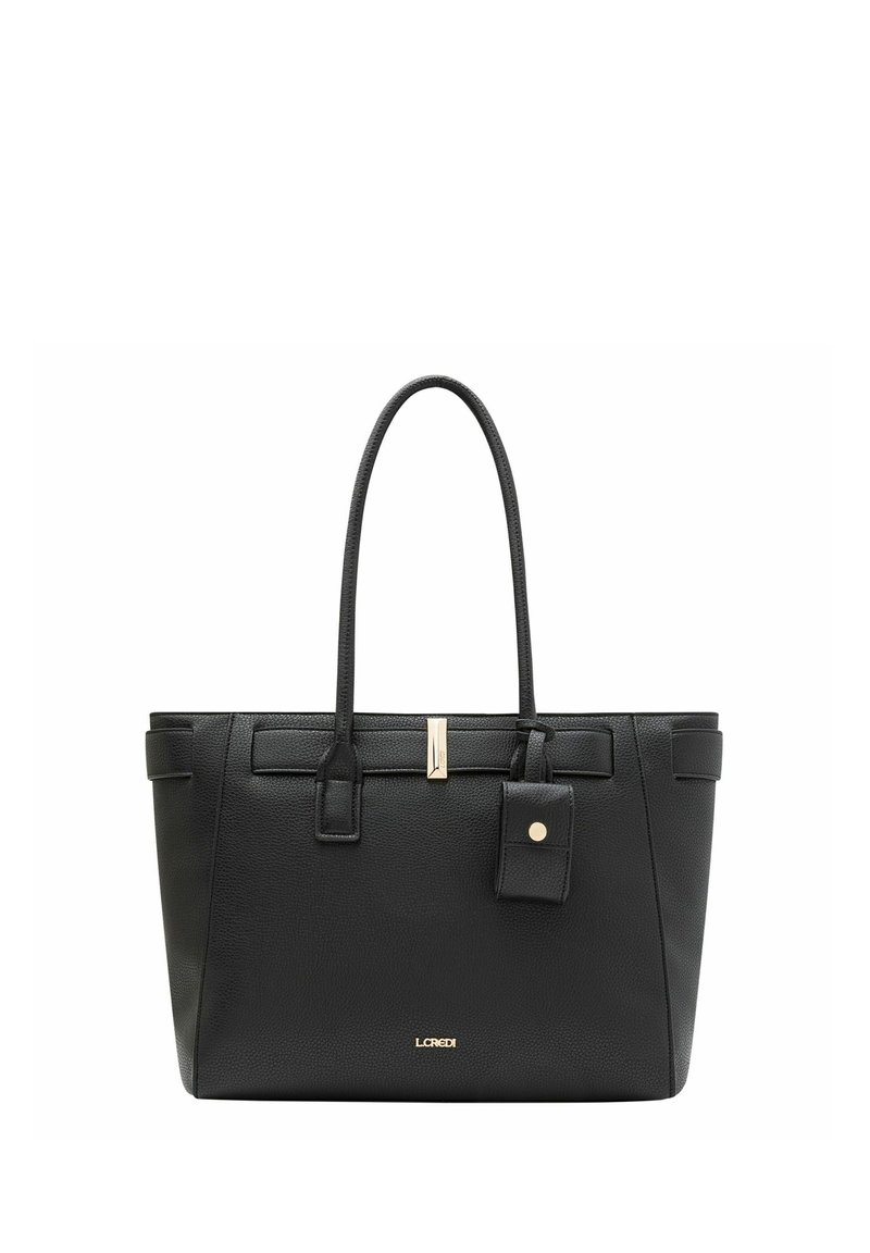 Schwarze Leder-Tote mit zwei Griffen, strukturierter Form, goldenen Hardware-Details und einem abnehmbaren Anhänger vorne. Texturierte Oberfläche.