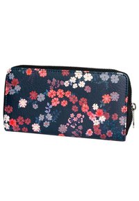 Cartera floral hecha de material sintético texturizado en color azul marino. Presenta un cierre de cremallera y un colorido patrón floral disperso en rosa y blanco.