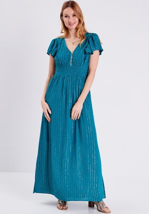 Teal maxi jurk met korte pofmouwen, V-hals en smocktail. Bevat gouden verticale strepen en een vloeiende rok.