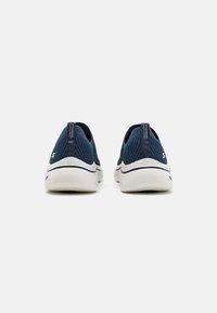 Skechers Performance GO WALK ARCH FIT 2.0 SLIP ON - Zapatillas para caminar - navy/white