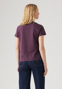 Levi's® THE PERFECT TEE - T-shirts - plum perfect