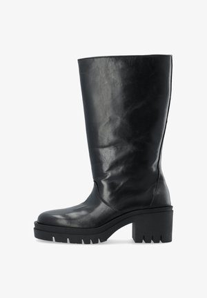 JAMI PULL UP BOOT - Škornji s platformo - black