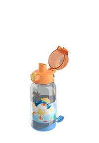 Klare Plastik-Wasserflasche mit einem orangenen Deckel, der ein Pinguin-Design zeigt. Mit einem blauen Boden und einer angebauten Schlaufe zum Tragen.