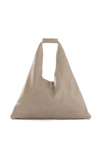 Sac en cuir beige avec une forme triangulaire unique, doté d'une large poignée et d'une surface lisse et texturée. Détails de couture courbés remarquables.