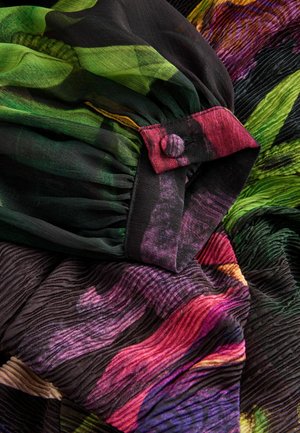 Next REGULAR FIT - KEW COLLECTION LONG SLEEVE - Maxi ruha - black floral print