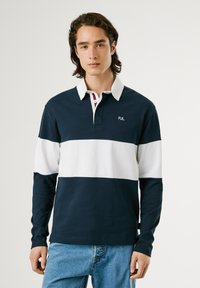 Marineblå og hvidt stribet langærmet polo-shirt med krave, der har et lille PJL-logo på brystet og kontrastfarver.