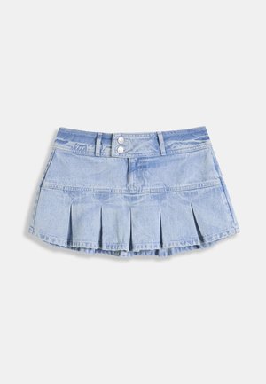 Light blue denim skirt with a pleated design, featuring a button closure at the front and a raw hem. Smooth texture and casual style.
