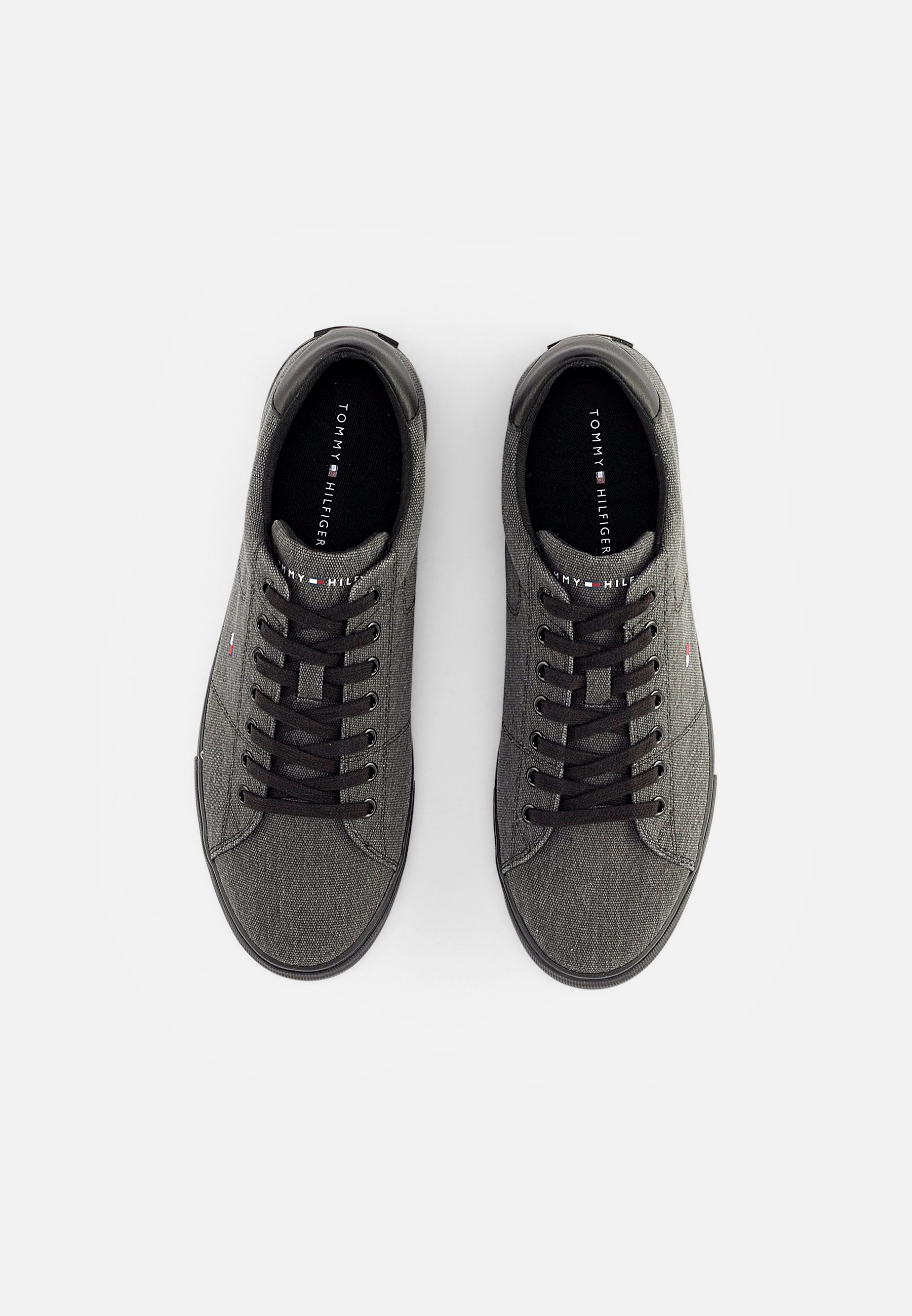 tommy essential vulc