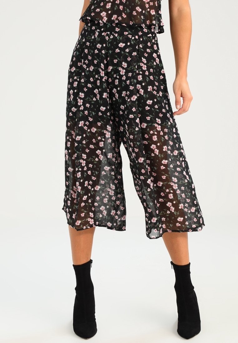 Missguided Petite Kalhoty - black