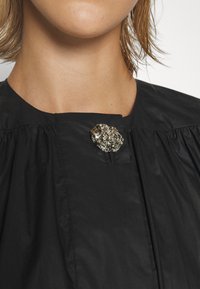 DAY Birger et Mikkelsen LOGAN - Μπλούζα - black