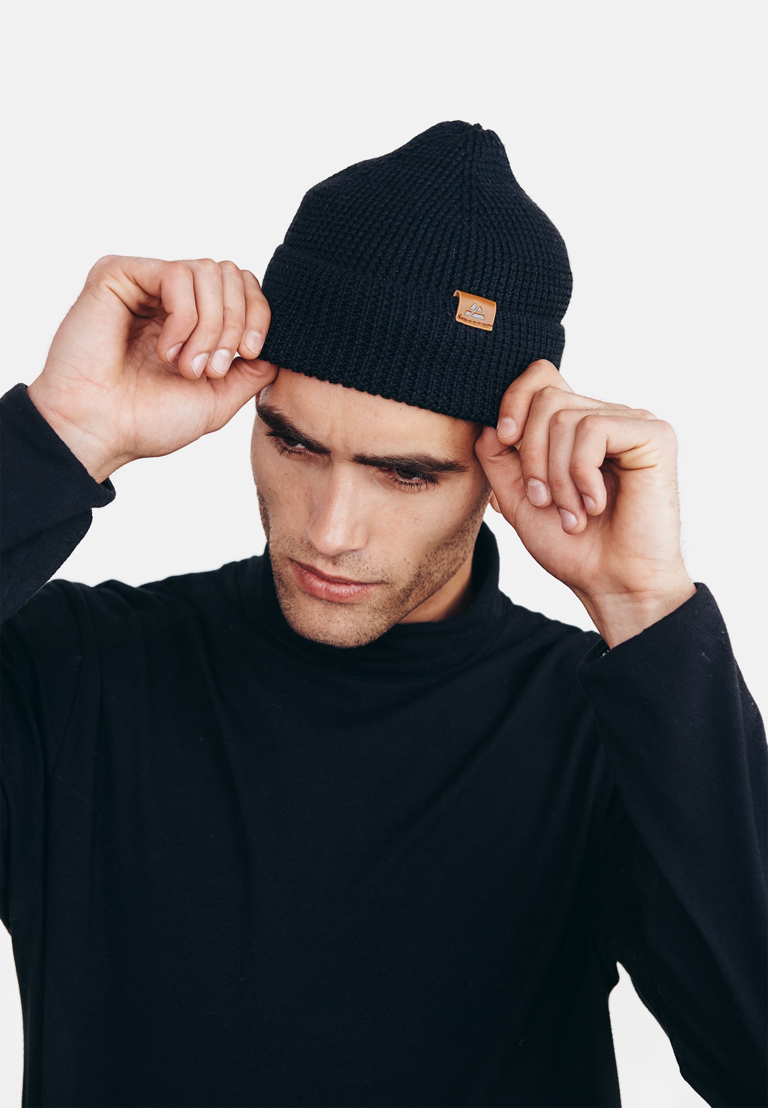Danish Endurance Beanie - black 
