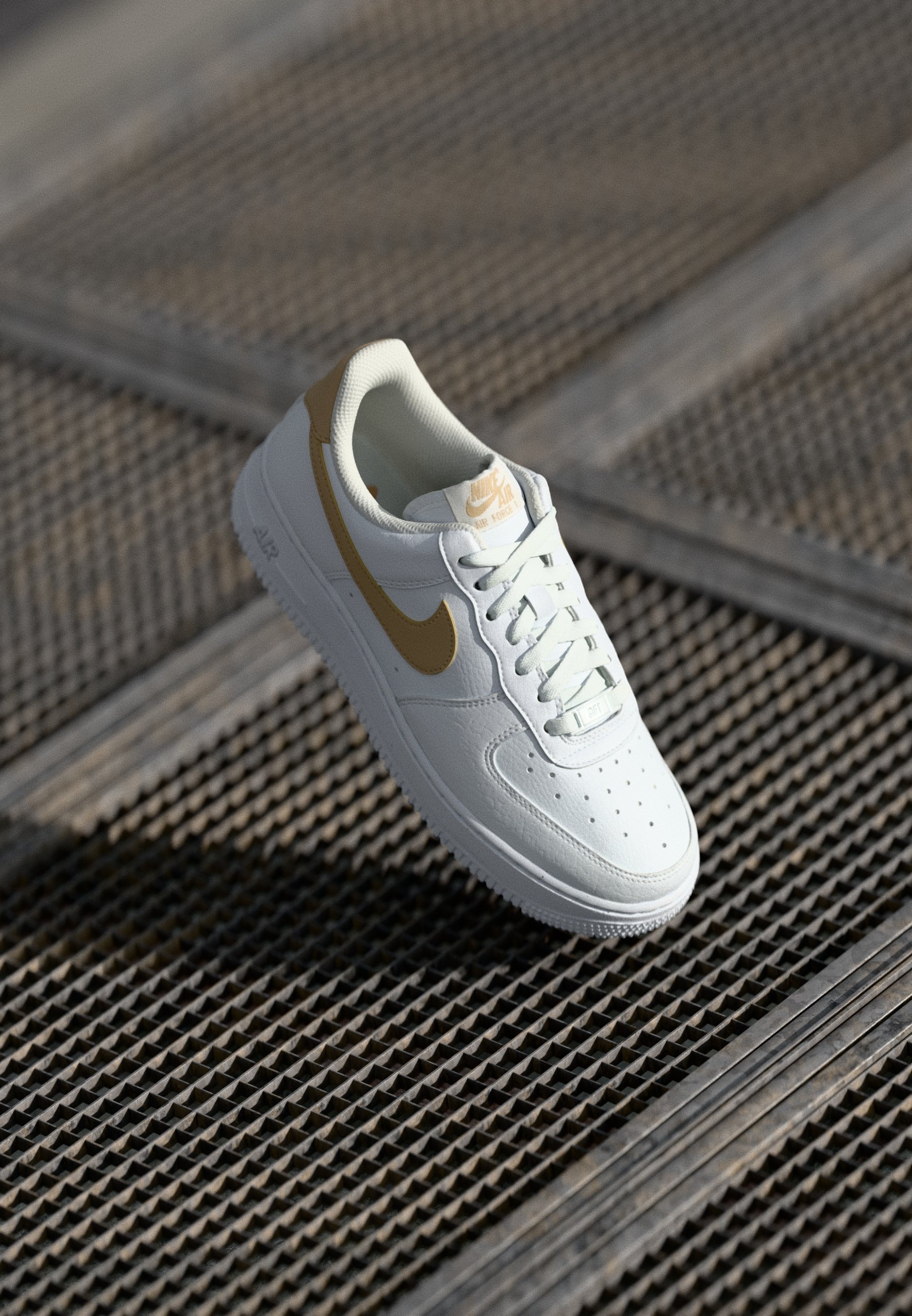 Nike Sportswear AIR FORCE 1 07 NEXT NATURE - Sneaker low - white