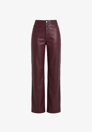 2Y Studios, TIVA LOOSE FIT LEATHERETTE PANTS - Pantalon classique - claret