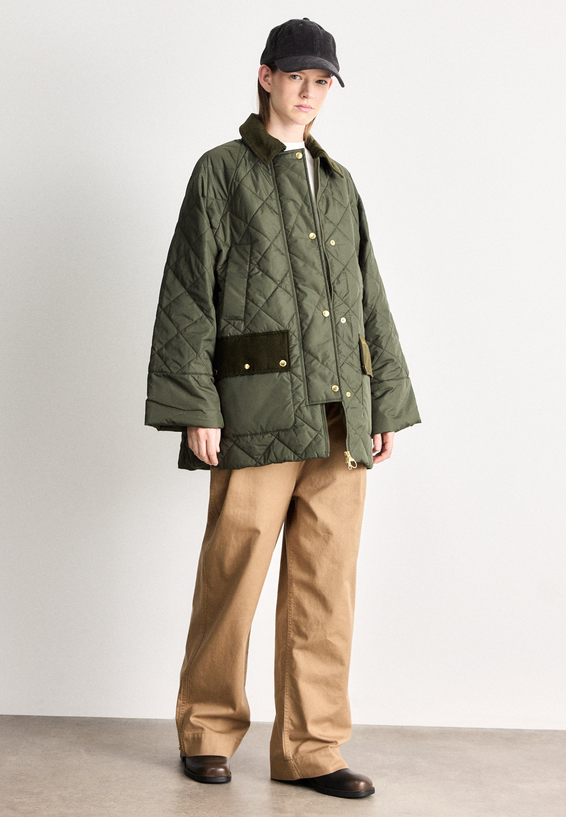 Barbour ALDBURGH QUILTED - Short coat - olive - Zalando