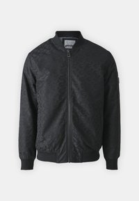 Jachetă bomber neagră cu un model subtil, fermoar complet, manșete și tiv cu deget, fabricată dintr-un material neted și ușor.