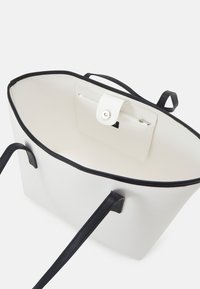 Even&Odd Τσάντα Tote - off-white