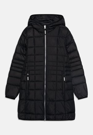 Must must on mustaga, millel on kapuuts ja mis on kaetud tikanditega, ees lukuga ja külgpockets. Sile tekstuur, kerge materjal.