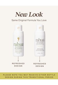 Zwei weiße Rahua Voluminous Trockenshampoo-Flaschen nebeneinander, die alte und neue Verpackung mit Text über erneuertes Design und Formel zeigen.