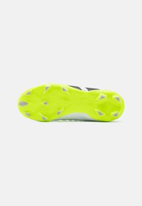 adidas Performance PREDATOR - Botines de fútbol para terreno firme - footwear white/core black/lucid lemon