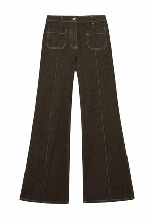 Reiss, REGULAR FIT - SAKURA PATCH-POCKET FLARED JEANS - Flared Jeans - brown