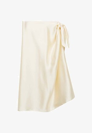 Crèmekleurige satijnen minirok met een zijstrikdetail. Gladde textuur, A-lijn vorm, valt zachtjes en heeft een lichte, vloeiende stof.