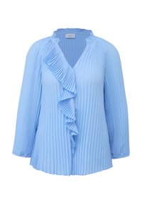 Lichtblauwe blouse met verticale plooien, V-hals en een gerimpeld voorkantdetail. Lange mouwen met een ontspannen pasvorm. Gladde textuur, lichtgewicht stof.