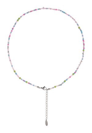 Delikat halskæde med små perler i pastelfarver som lyserød, grøn, blå og grå, med en sølvjusterbar kæde og lås.