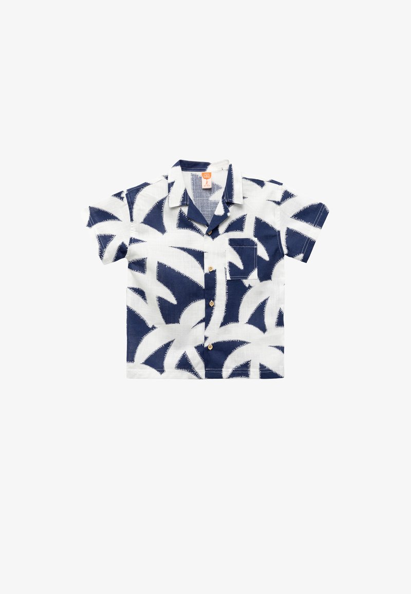 Korte mouw shirt in het wit met een marineblauw palmenbladpatroon, voorzien van een knoopsluiting aan de voorkant, een kraag en een enkele borstzak. Gemaakt van een katoenmix.