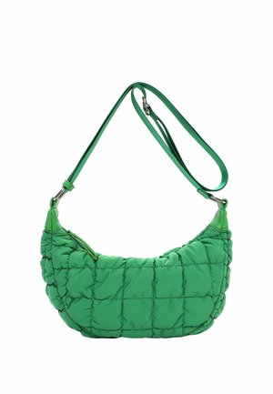Grüne gesteppt gefütterte Schultertasche mit verstellbarem Riemen und Reißverschluss oben, halbmondförmig mit gepolstertem Muster.