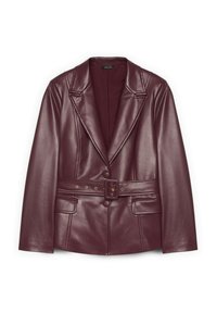 Bordowa skórzana marynarka z wyraźnym kołnierzem, paskiem w talii, dwoma przednimi kieszeniami i błyszczącym wykończeniem. Zaprojektowana z okrągłymi klapami i zapięciem na guzik.
