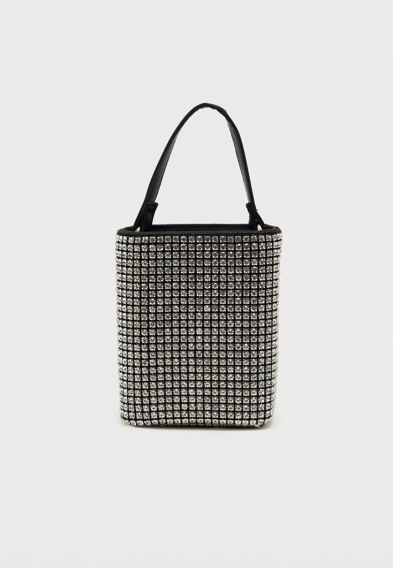 Juodas rankinės maišelis, išmargintas stačiakampiais sidabriniais kūgiais, su dviem juodomis rankenomis ir struktūrine, stačiakampio formos. Tvirtas pagrindas.