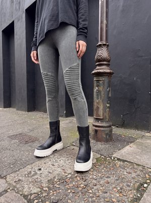 Urban Classics, Retuusid - püksid - darkgrey