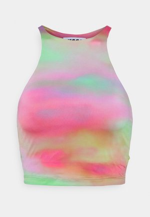 Barevný zkrácený top bez rukávů z měkké, elastické látky s gradientem růžové, zelené a pastelových odstínů; zaoblený výstřih.