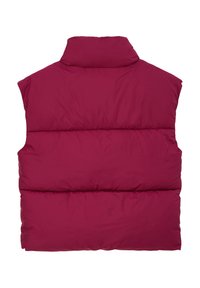 Ärmellose Daunenweste in tiefburgunderrot, mit hohem Kragen, gestepptem Design und glatter, matter Textur. Keine sichtbaren Verschlüsse oder Taschen.