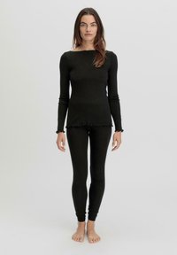 hessnatur Strickpullover - schwarz