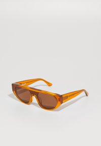 Selected, brown