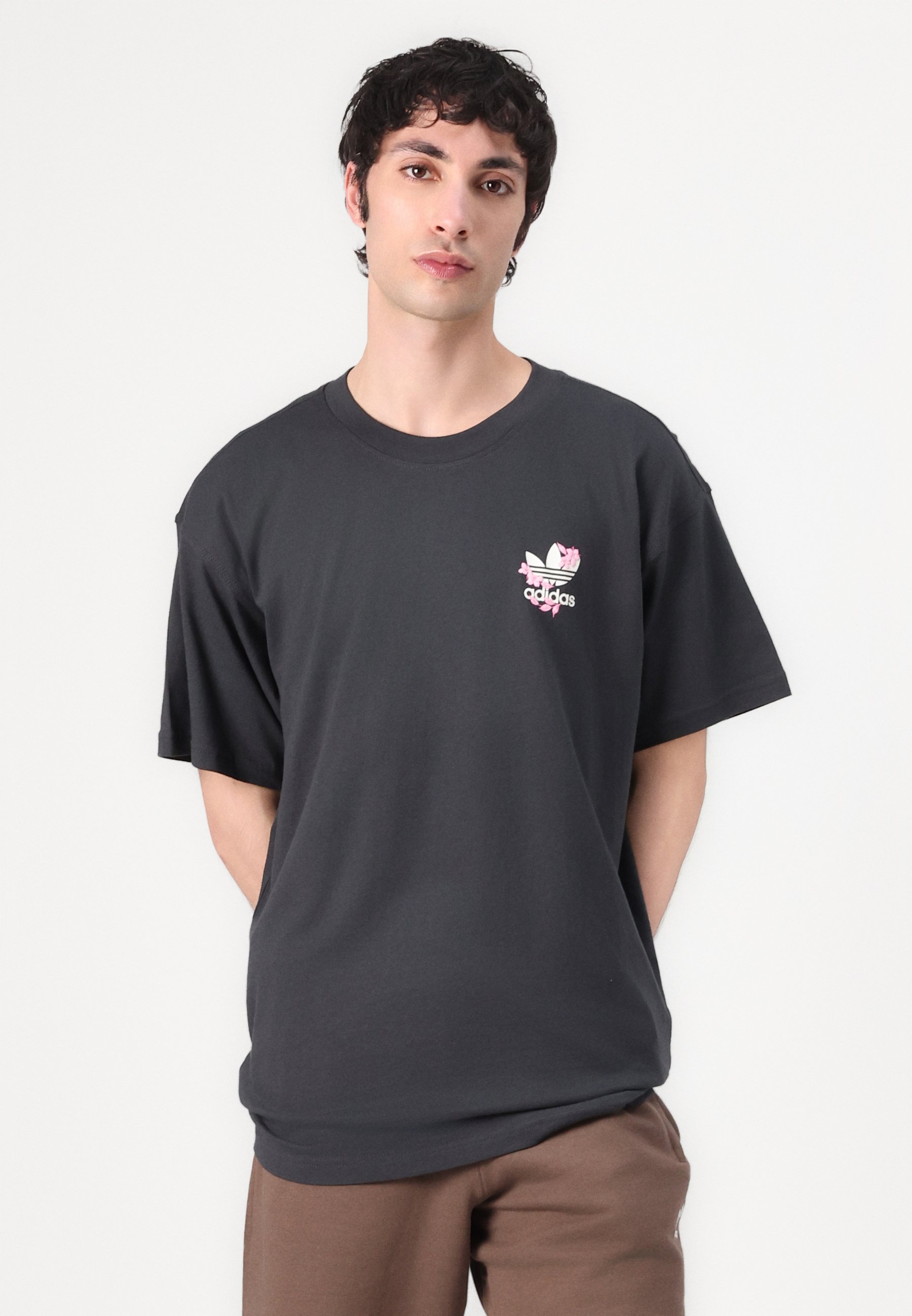 adidas☆Originals Flower Graphic T-Shirt Tシャツ 2色【UK発】 Buy adidas originals White White Floral Liberty London 100