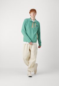 Quiksilver NO DESTINATION 2 HALF SNAP - Fleecová mikina - frosty spruce