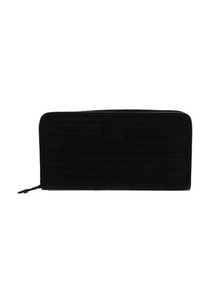 Portefeuille noir zippé sur tout le tour avec des rayures horizontales texturées, une finition lisse et une forme rectangulaire. Design minimaliste avec des accents métalliques discrets.