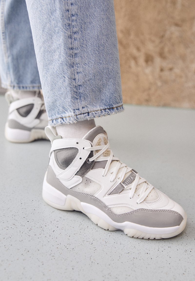 Jumpman jordans grey Clearance