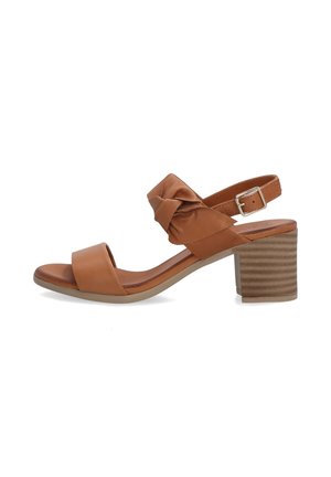 Sandals - brown