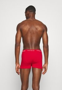 Calvin Klein Underwear TRUNK 3 PACK COTTON STRETCH - Cuecas boxer - black/void/red alert