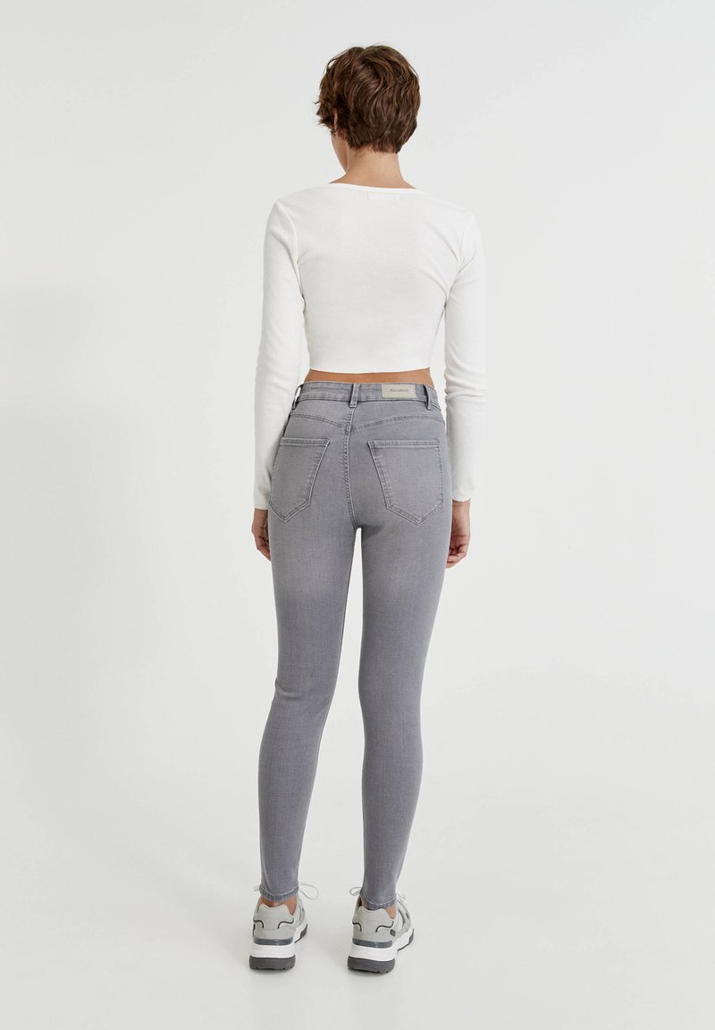 Damen Skinny | PULL&BEAR CONTOUR SKINNY FIT Jeans Slim Fit grey/grau - KO99563 Damen Skinny | PULL&BEAR CONTOUR SKINNY FIT Jeans Slim Fit grey/grau - KO99563