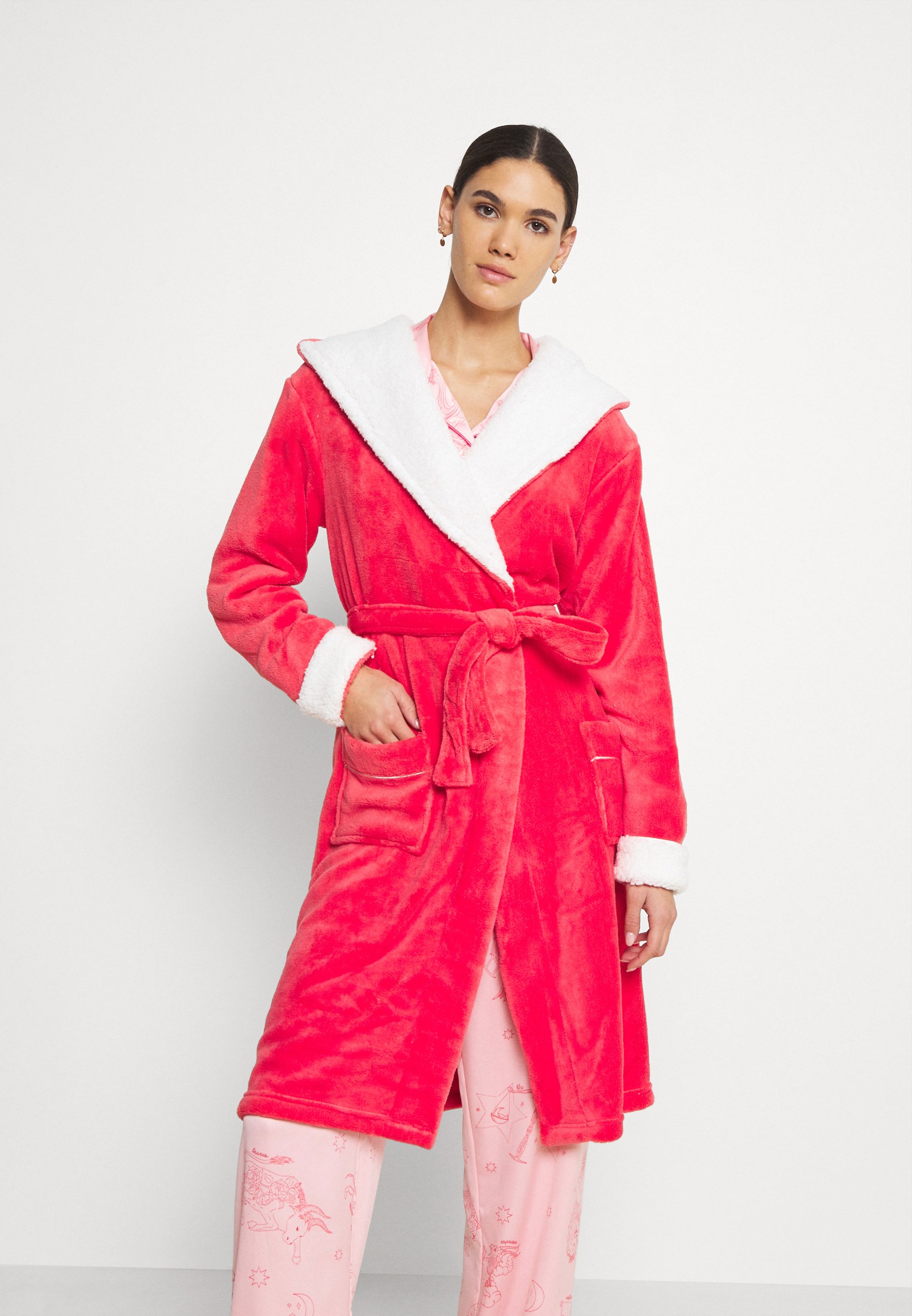 chelsea dressing gown